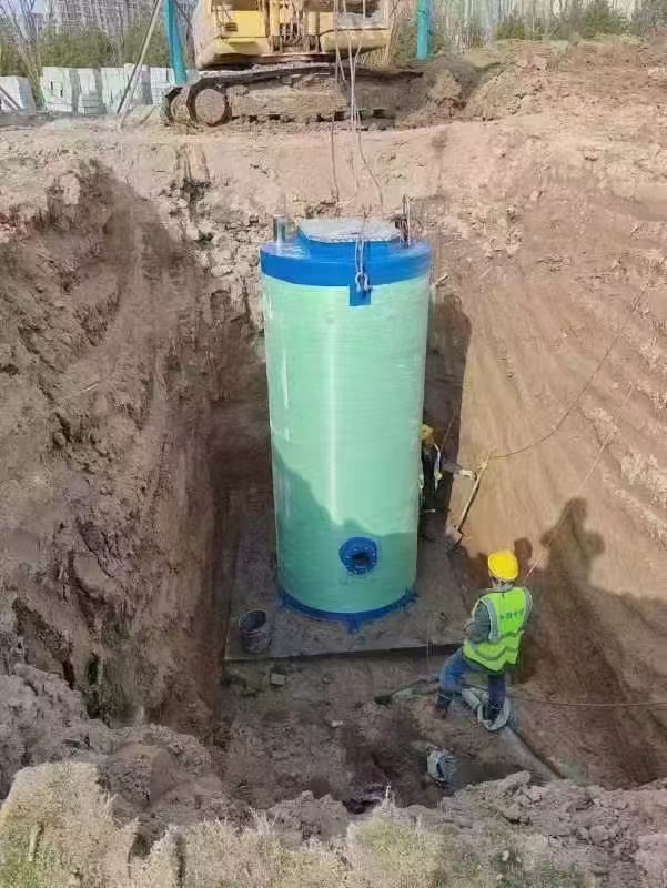 凌科至通玻璃鋼預(yù)制泵站